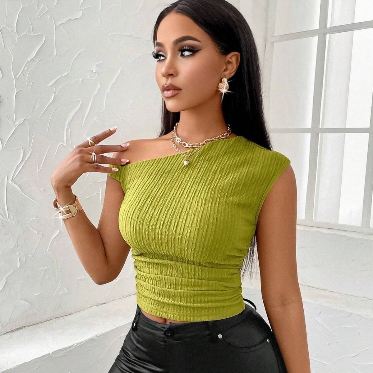 Summer Breeze Off-Shoulder Top