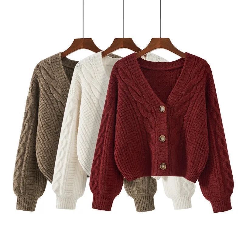 Mini chunky woolen cardigan 