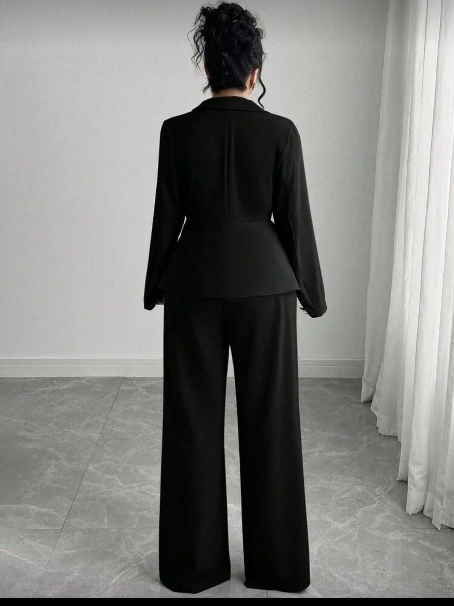 Women’s Elegant 2-Piece Pleated Front Suit Set