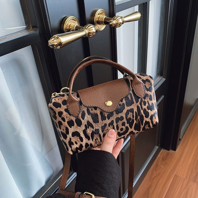 Animal Print Mini Sling Bag (Trendy Crossbody Bag)