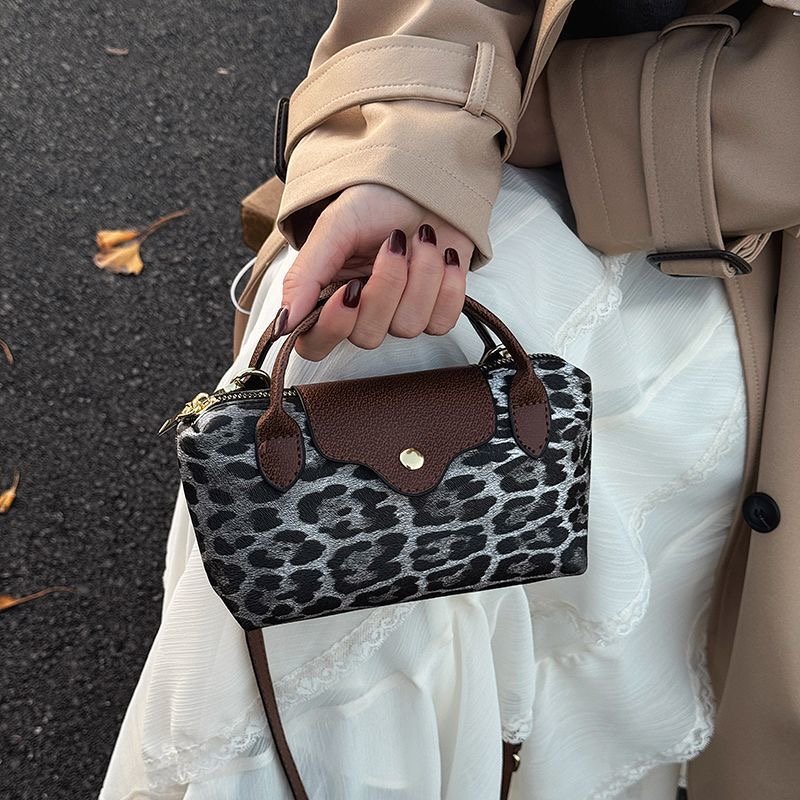 Animal Print Mini Sling Bag (Trendy Crossbody Bag)