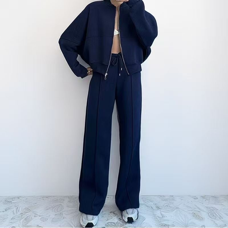 Zip up women tracksuit 