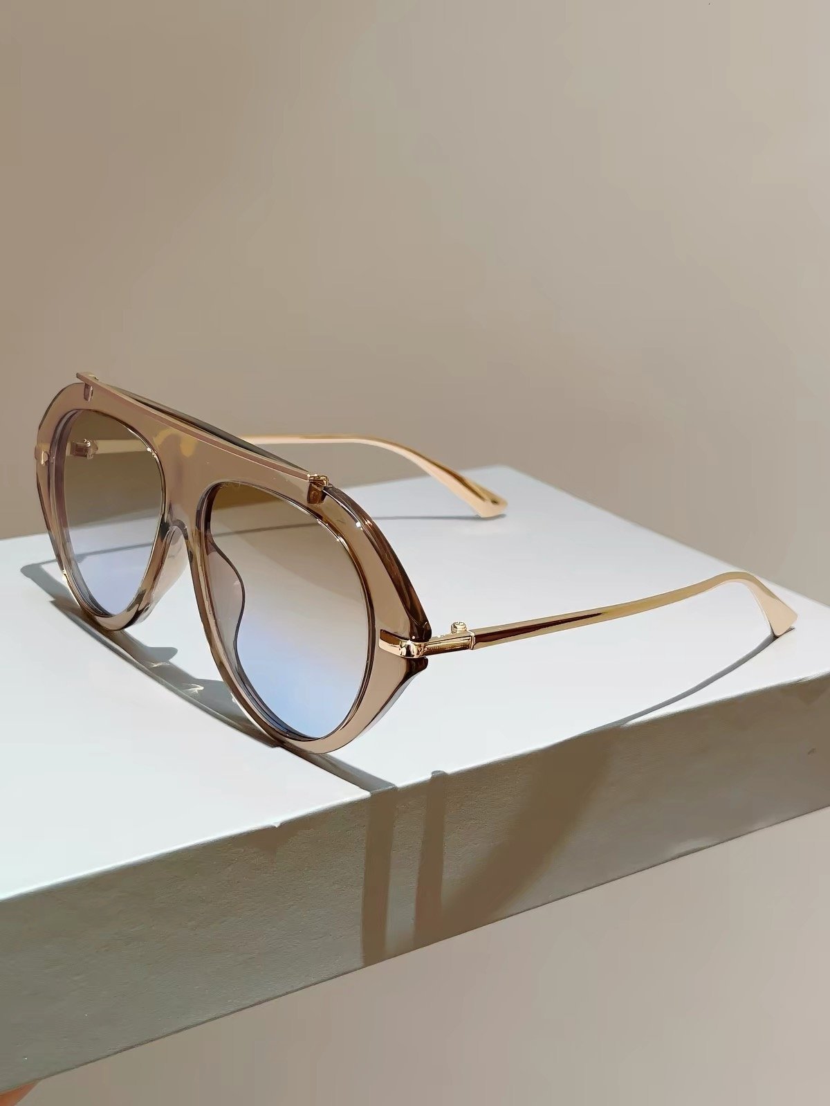 Luxe Oversized Gradient Sunglasses