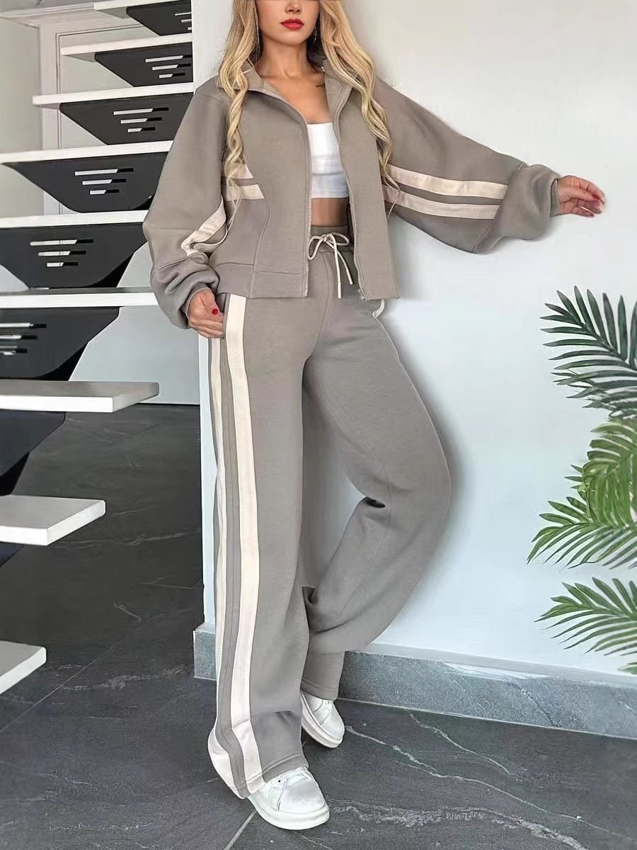    Elegant Comfort Tracksuit