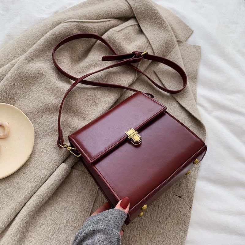 Crossbody small vintage bag 