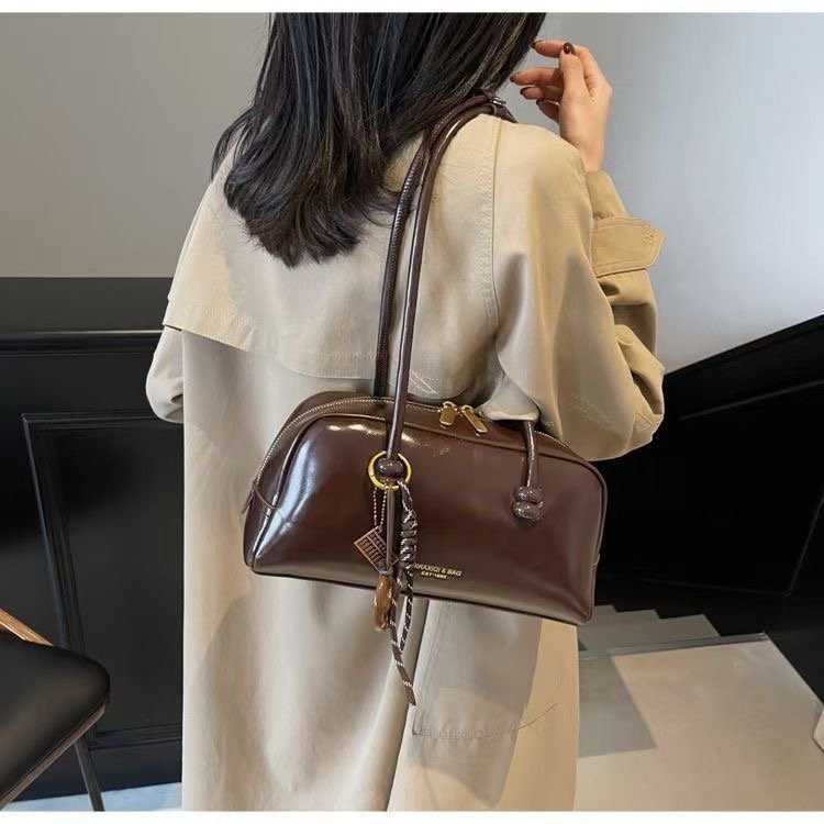 Chic ladies bag