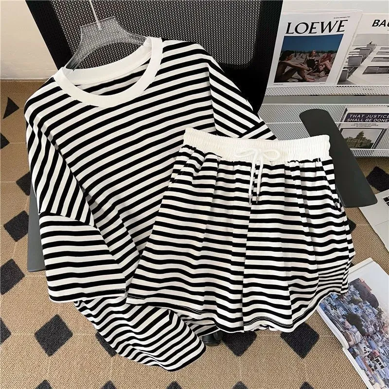 Stripped loungewear